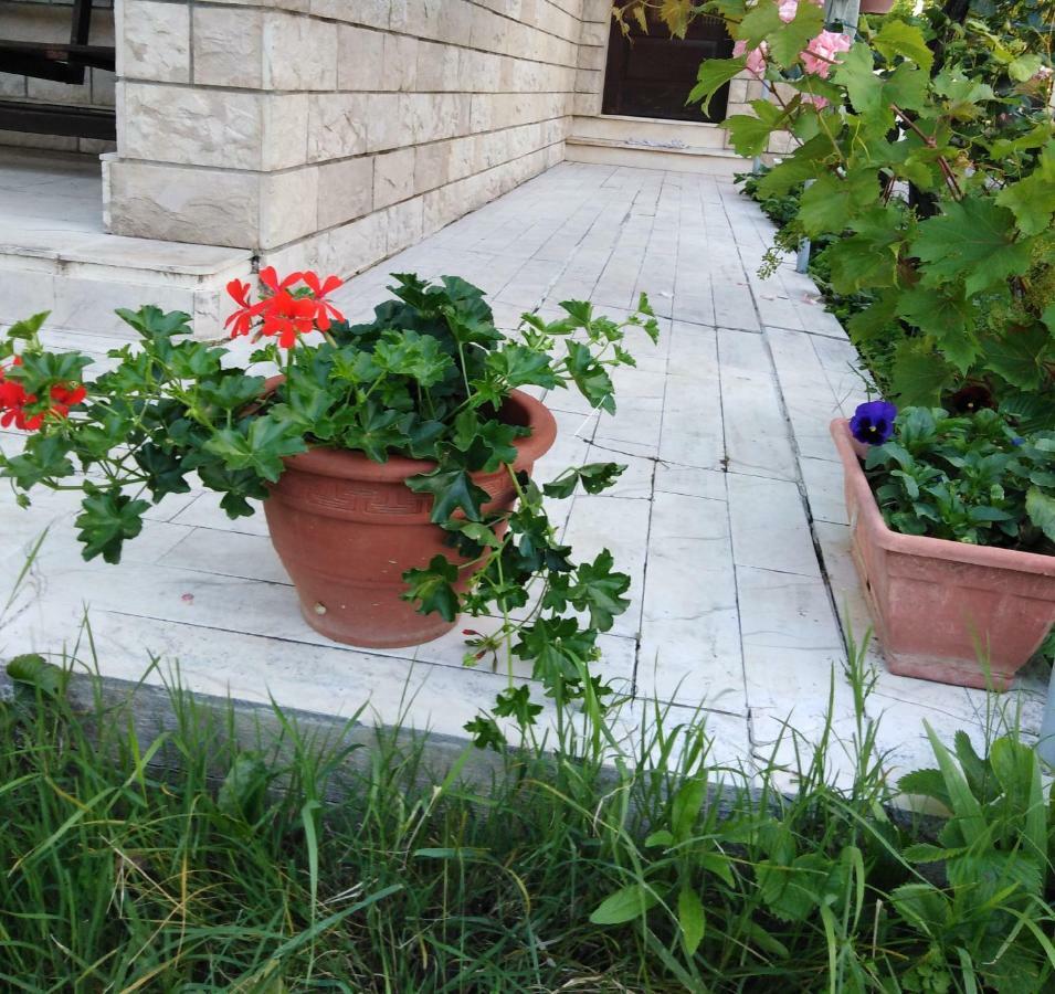 Apartments Mamich Kastela Bagian luar foto